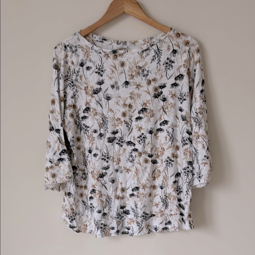 🟢 5/$25 J. Jill | Cotton Blend Bell Sleeve Floral Top | Size M